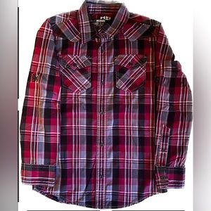 Helix red and black plaid button down shirt. Excellent condition. Boys size M